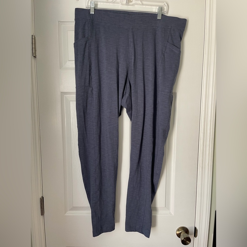 NWOT Leggings